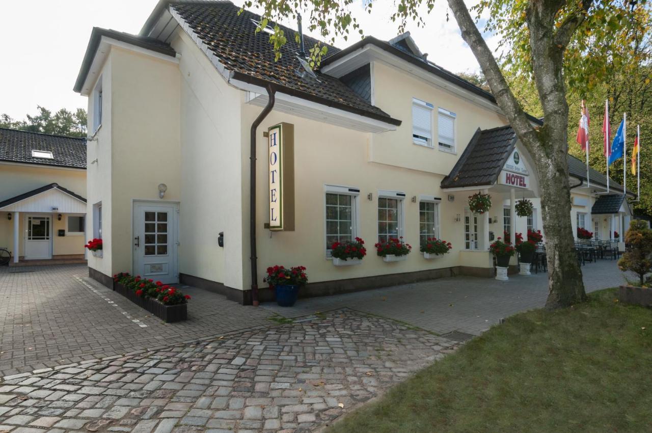Hotel Gruene Tanne Hamburg Exterior photo